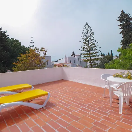 Daire Typical Tm Flat With A Terrace And Sea View In Vsr #C Porches (Algarve)